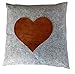 vario4you - Cuscino decorativo in feltro grigio con cuore in pelliccia 40 x 40 cm