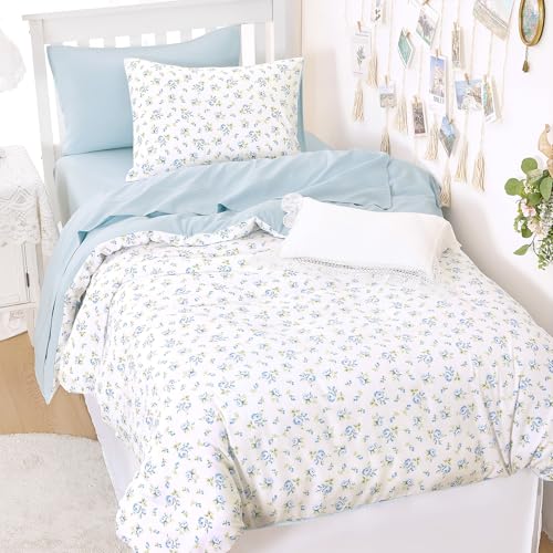Image of Wake In Cloud - Floral Comforter Set, Coquette Cottagecore Aesthetic Flower Shabby Chic Pattern for Women Teen Girls, Soft Lightweight Bedding, 3 Pieces, White Blue, Twin /Twin XL Size