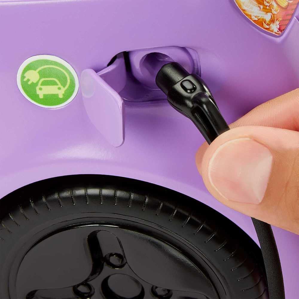 Barbie Voiture Violette Convertible avec Toit ouvrant, Véhicule électrique avec Station de Charge et Prise, Jouet Enfant, Dès 3 Ans, HJV36
