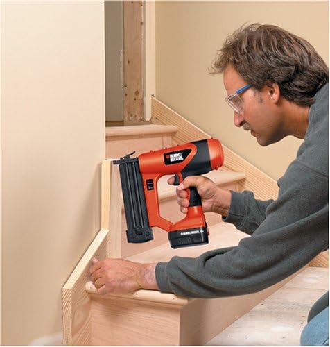 Black & Decker BDND1202 12-Volt Ni-Cad Cordless 2-Tool Combo Kit