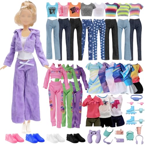 32 PCS Puppe Kleidung und Zubehör, 2 Kapuzen-Sweatshirt 4 T-Shirt 4 Lange Hosen 1 Shorts 2 Kleid 4 Flats 15 Sport Accessoires 11,5 Zoll Mädchen Geburtstag Geschenk, in Random