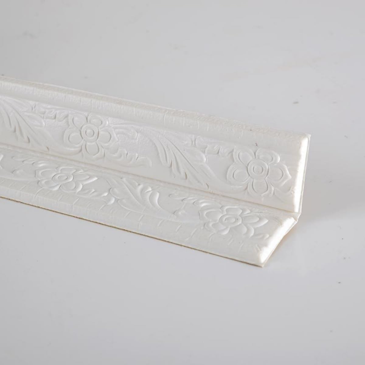 Guest Ruyunlai White Self Adhesive 3D Foam Wall Trim Peel And Stick Wallpaper Border For Ceiling Crown Molding And Wall Skirting Baseboards 8Cm X 230Cm X 2Pcs