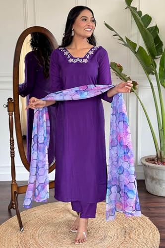 Image of Jwalin Women's Chinon Silk Kurta Pant Set with Dupatta