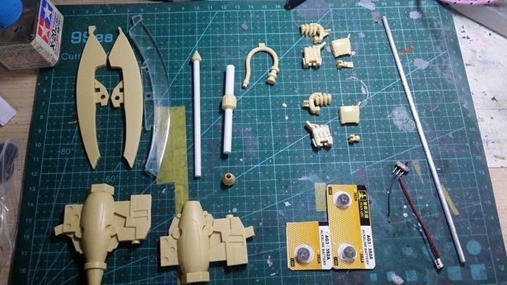 Amazon.co.jp: MG 1/100 MS ザク用 発光ジャイアント・ヒートホーク