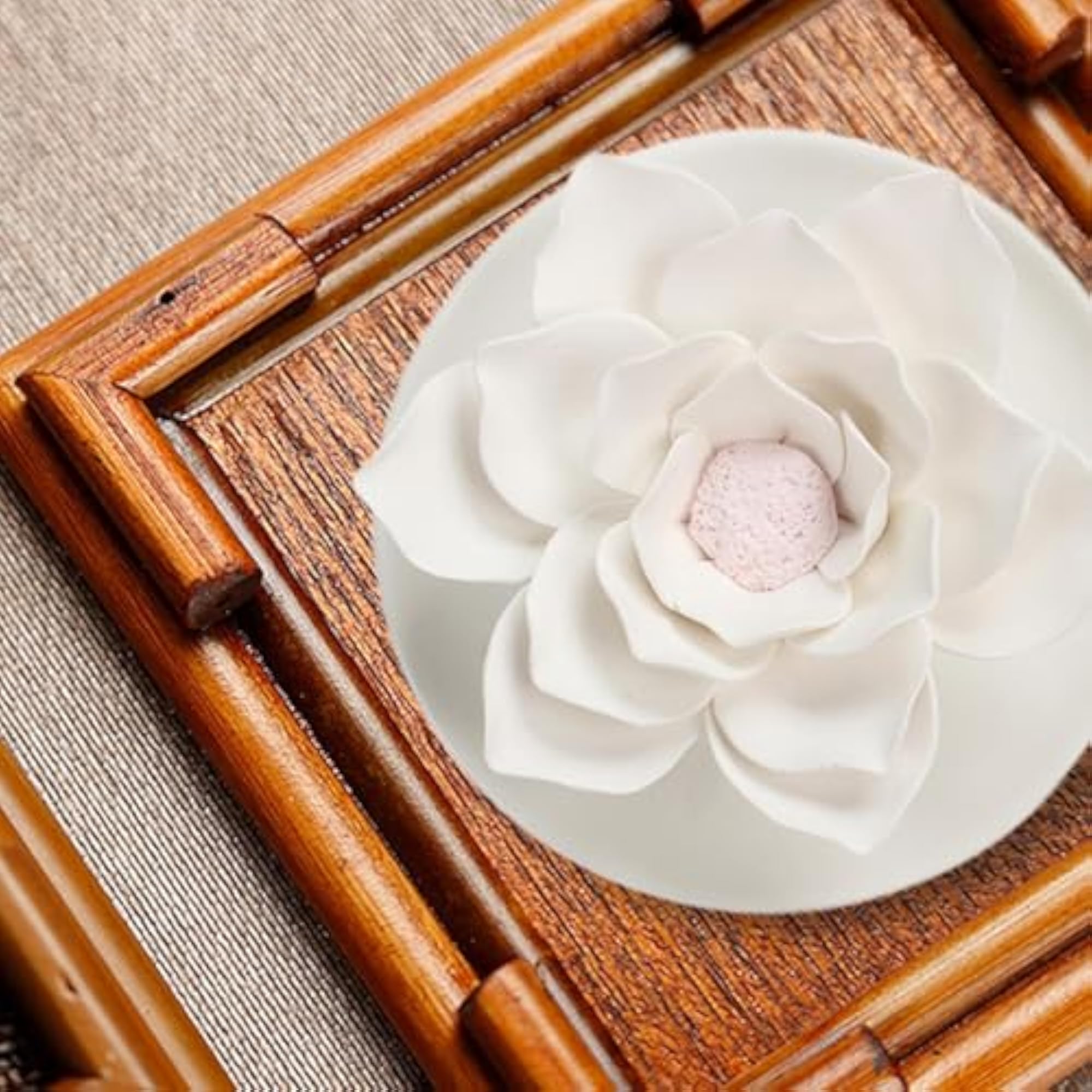 Flower Aroma Diffuser, Passive Design for Home Fragrance