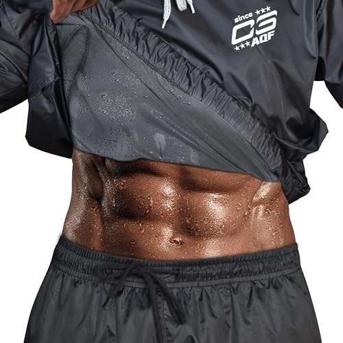Imagen mostrando la sudoración efectiva en el abdomen mientras se utiliza el traje sauna AQF durante el ejercicio.