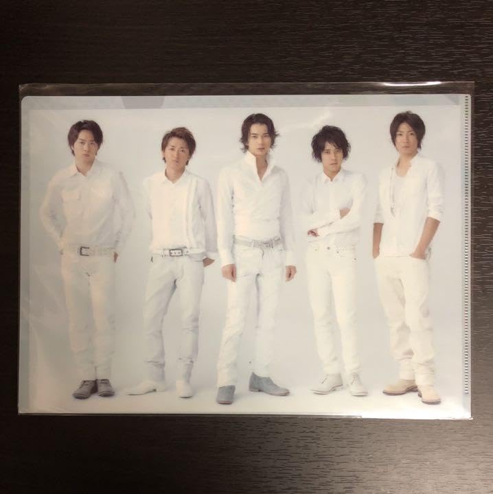 嵐・ARASHI CD DVD 写真 クリアファイル などグッズまとめ売り 嵐・ARASHI CD DVD 写真 クリアファイル などグッズまとめ売り