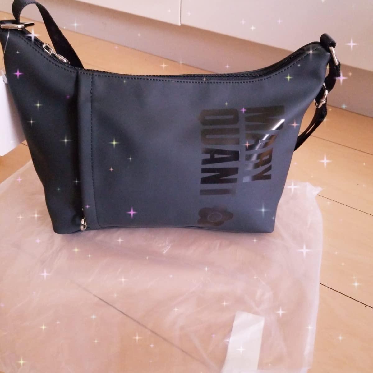 Amazon.co.jp: MARY QUANT マットスムースショルダーバッグ