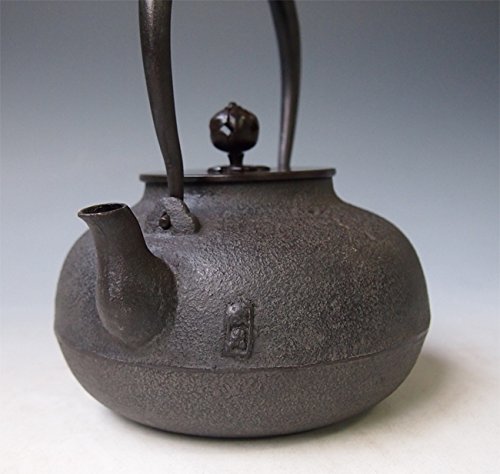 政光 作 鉄瓶 茶器/茶道具 鉄瓶】 真形 無地 菊池政光作 1440ml – 今屋静香園