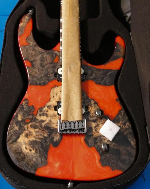 Amazon.com: Leo Jaymz Electric Guitar Hurricane Deluxe See What