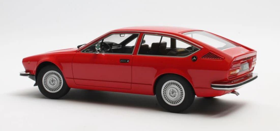 1/18 アルファロメオ アルフェッタ 2000L 1978 ブルーメタリック 1/18 アルファロメオ アルフェッタ 2000L 1978 ブルーメタリック