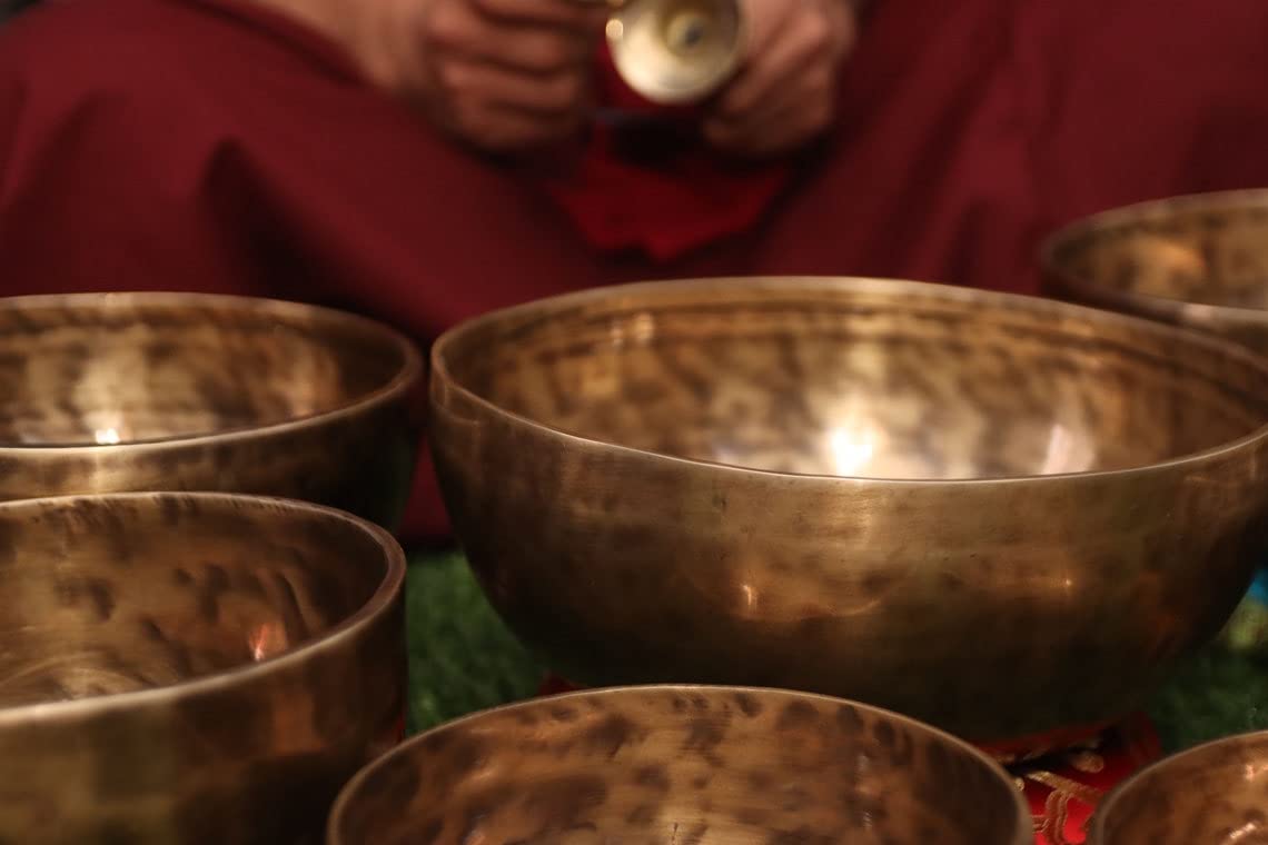 Generic Monk - Set di 7 campane tibetane spirituali, con 7 note chakra, occhio di tigre, per meditazione