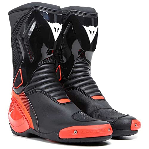 Dainese - Nexus 2 Boots, Stivali Moto Sportivi, Sistema Anti-distorsione, Protezione della Caviglia, Slider Sostituibili, Stivali da Uomo, Nero/Rosso Fluo, 40