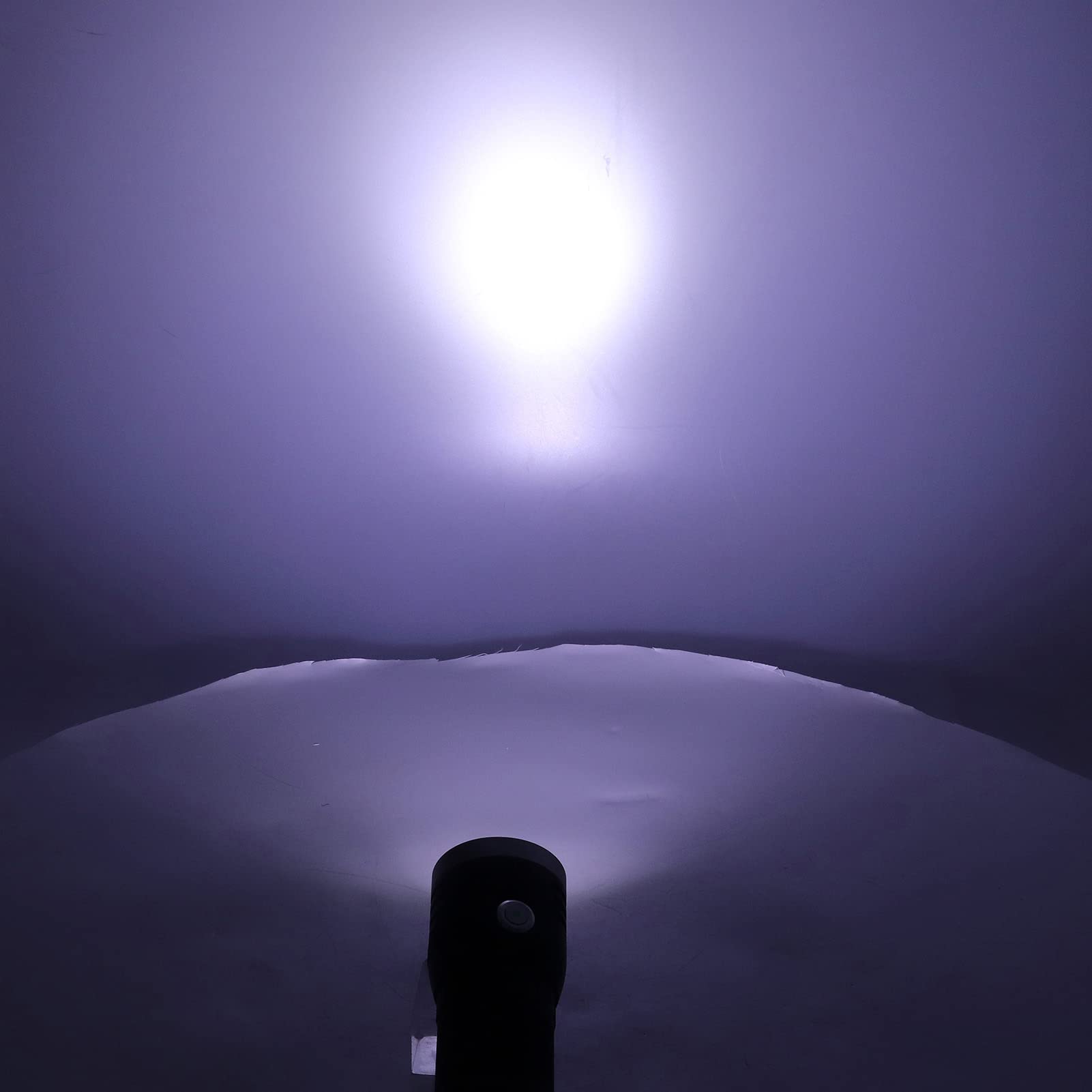 Yctze P50 LASHLIGHT 10000LM LED Z STEPLESS DIMMING I USB DO Outdooru, Wędrówki, Kempingu, Emergency