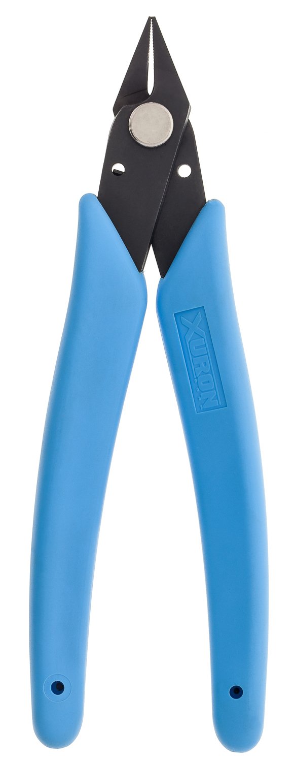 Xuron - 475S Short Nose - Serrated
