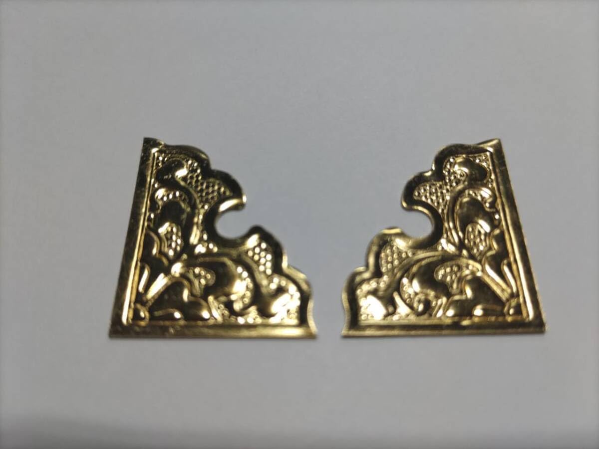 Amazon.co.jp: 12枚 唐草真鍮金具四隅用、神殿、扉、 仏具、神輿、山車