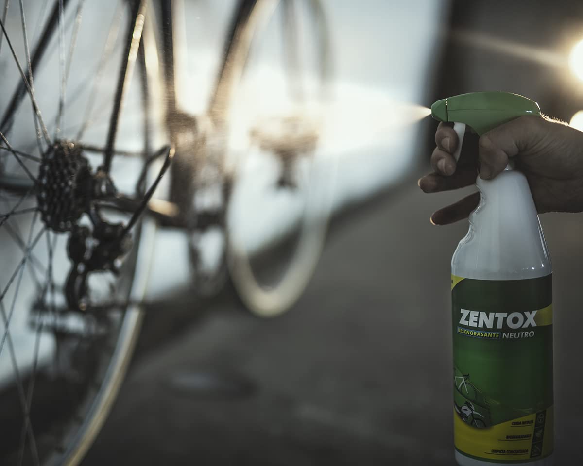 Sisbrill Zentox desengrasante y limpiador NEUTRO de bici y moto. Cadena, chasis, motor. Concentrado sin agua (1 lt == 10 lts en uso). Protección Carbono, Anodizados, Cromados y Aluminio - 5 litros
