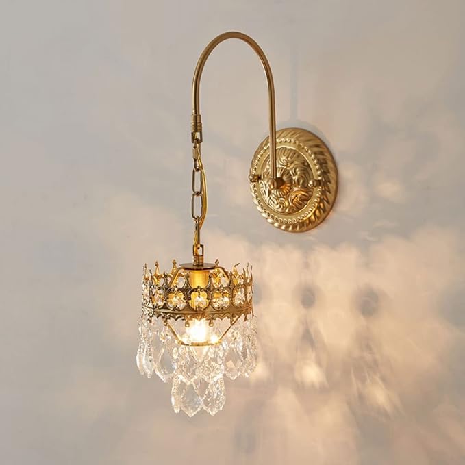 QYRKYP Wandlamp, Europese Stijl Muurbevestiging Licht Goud Metalen Wandkandelaar Met Kristallen Lampenkap, Antieke Muur Gemonteerde Lamp Woonkamer Decor Verlichtingsarmatuur, Slaapkamer Nachtkastje Wa