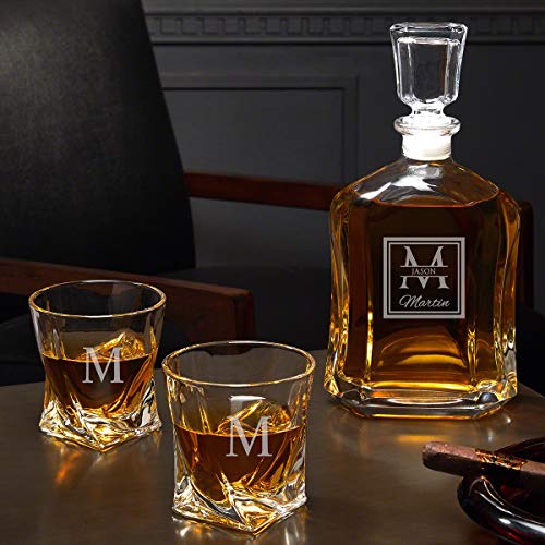 Personalized Whisky Decanter Set with 2 Twist Whiskey Glasses - Custom Product