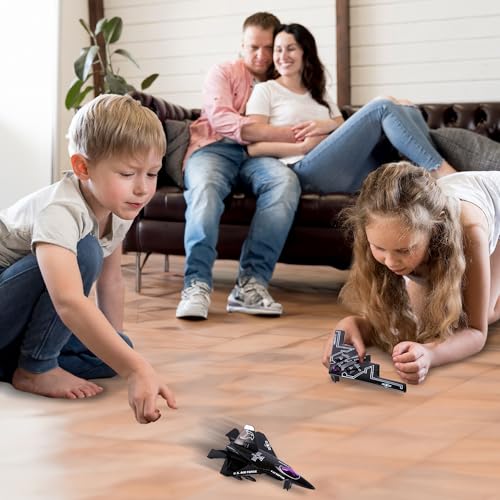 ArtCreativity Diecast Stealth Bomber Toy Jets with Pullback Mechanism, Set of 4 B-2 Spirit Bombers, Diecast Metal Jet Plane Airplane Toys, B2 Bomber Model, Military Cake Decorations, Aviation Party - Image 5