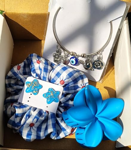 Image of Mini Gift Hamper Accessories Set, Green Printed Pattern Scrunchie, Beaded Bracelet, Trendy Flower clips, and Hair Pins