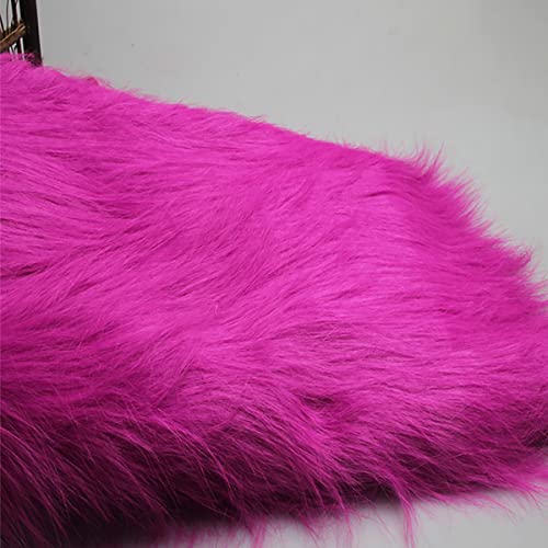 Fausse fourrure poils longs violet doux et duveteux de 50x180 cm