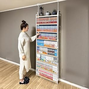 【大容量なのに場所を取らない本棚】 8tail 本棚 突っ張り ラック 大容量 スリム 全体耐荷重180㎏ 幅61×奥行14.5×高さ211-270㎝ 壁面収納 (ホワイト×ナチュラル 61cm)