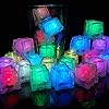 12Pcs Oplichtende LED-ijsblokjes voor Drankjes Wijn Kleur Veranderend Licht, Vloeistofsensor Watergeactiveerd…
