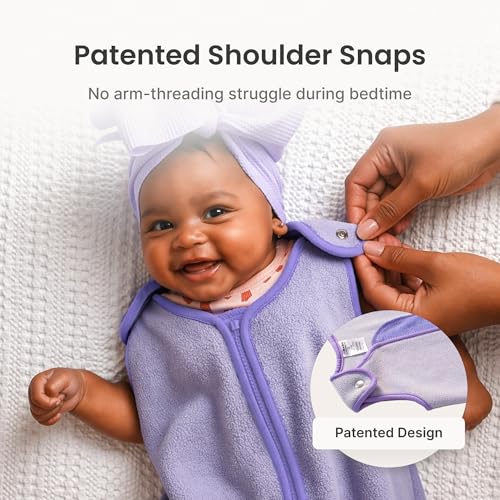 Image of Baby Deedee Sleep Nest Fleece - Fleece Sleep Sack 1.2 TOG 6-18M Gray | Patented shoulder snaps and full-length zipper support easy dressing and diaper changes for cooler routines