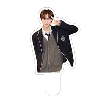 TWS 42CLUB YOUNGJAE ヨンジェ アクリルキーホルダー TWS 42CLUB YOUNGJAE ヨンジェ アクリルキーホルダー