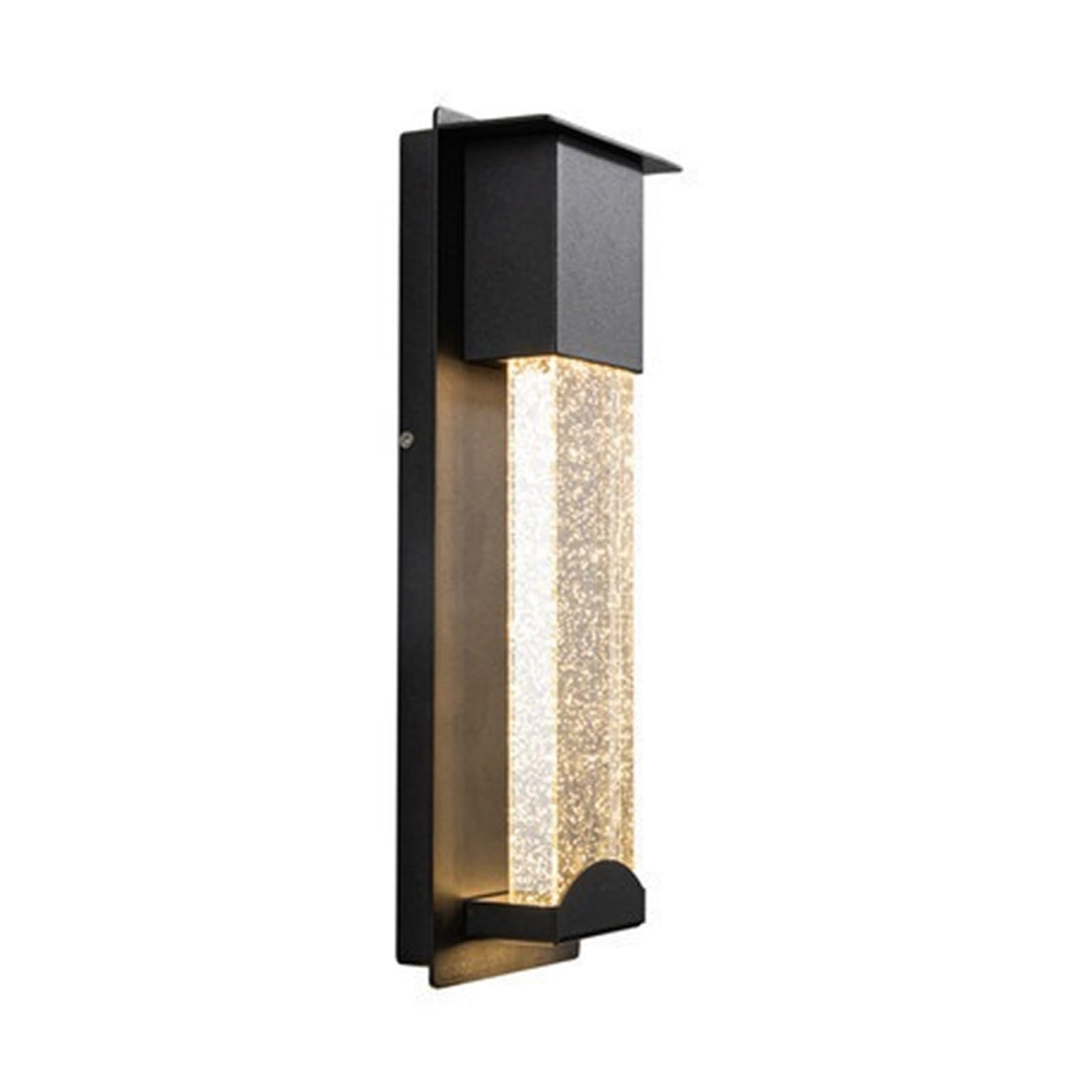 Balcon et couloir d'allée sublimés par cette applique extérieure moderne