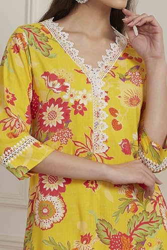 Image of BIBA Women Floral Printed Straight Kurta