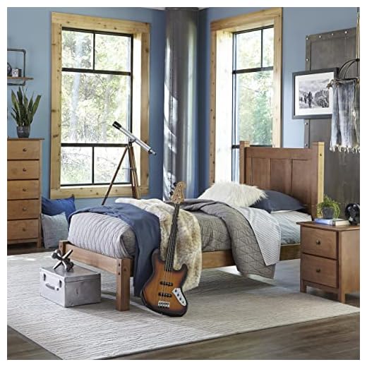 Solid Wood Twin Platform Bed in Walnut