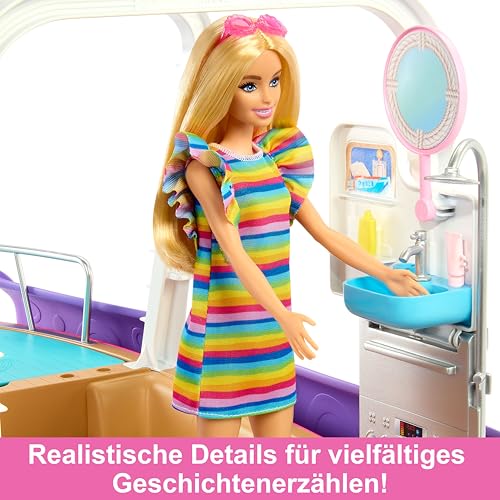 Barbie Traumboot Spielset, Rutsche und Schwimmzeug, 20+ Zubehörteile, ohne Puppe, als Geschenk für Kinder ab 3 Jahren geeignet, HJV37