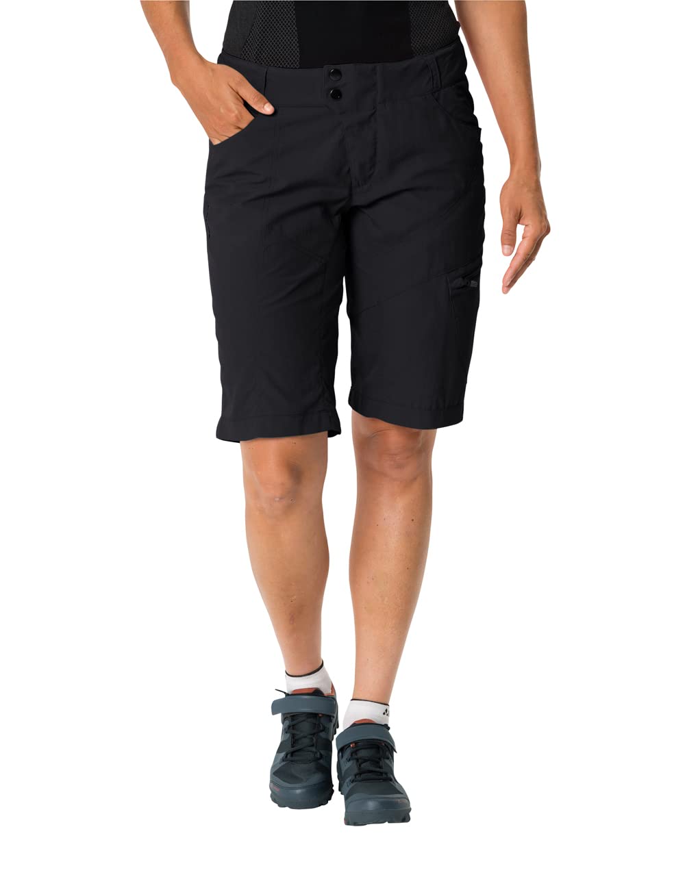 VAUDE Hose Damen Tamaro Shorts II – Fahrradhose für Damen, MTB Shorts, Gepolsterte Fahrradshorts, Atmungsaktive und Nachhaltige Radlerhose für Fahrradtouren