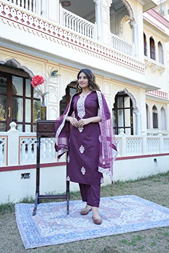 Image of GoSriKi Women's Cotton Blend Straight Embroidered Kurta with Pant & Dupatta (Tistha Green-Jan40-GS)