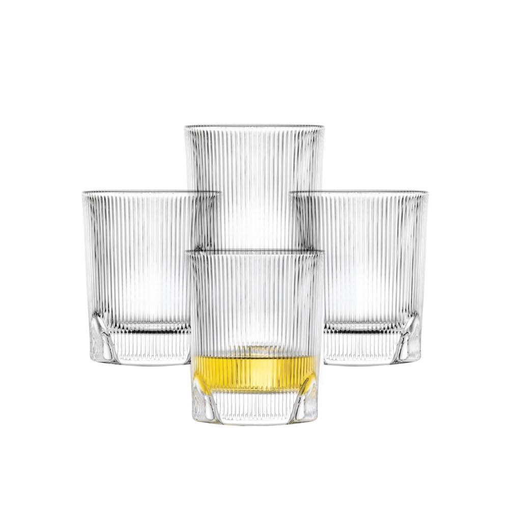 Schott Zwiesel Whiskey Glasses Fave (Set of 4), Graceful tumblers for Whisky with Relief, Dishwasher-Safe Crystal Glasses (Art. no. 124303)