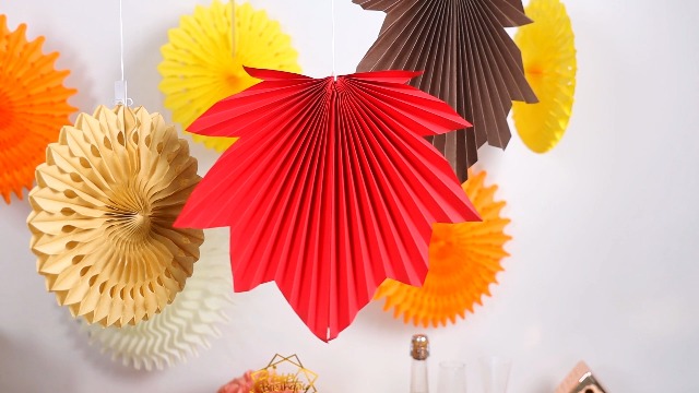 9 Stück Herbstdeko Papierfächer - Ahornblatt Girlande Orange Für Party Deko