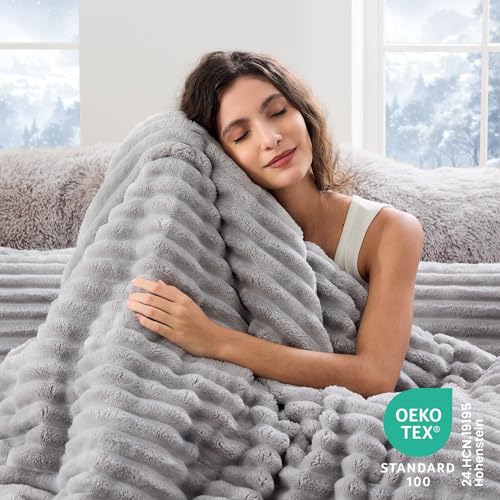 Image of Sasttie Full Comforter Set 3 Pieces - Super Soft Fleece Comforters Full Size, 1 Luxury Warm Fuzzy Marshmallow Comforter with 2 Pillow Cases, Faux Fur Down Alternative Bedding Set, Light Grey