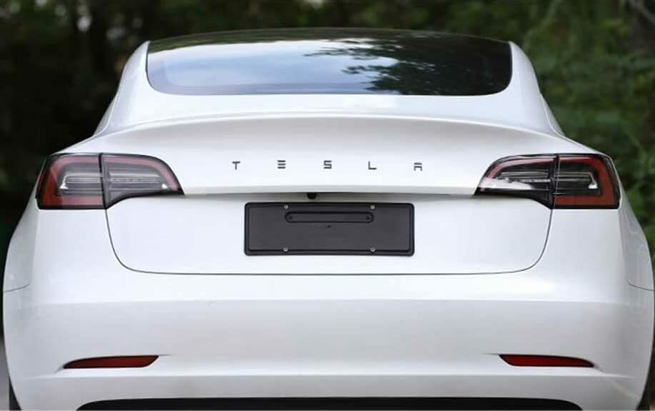 Image of Metal Tesla Letters Emblem Trunk Logo Decal Tailgate Rear 3m Adhesive Compatible with Tesla Model 3 Y Highland Juniper Chrome Matte Black Red Glossy Black (Chrome)