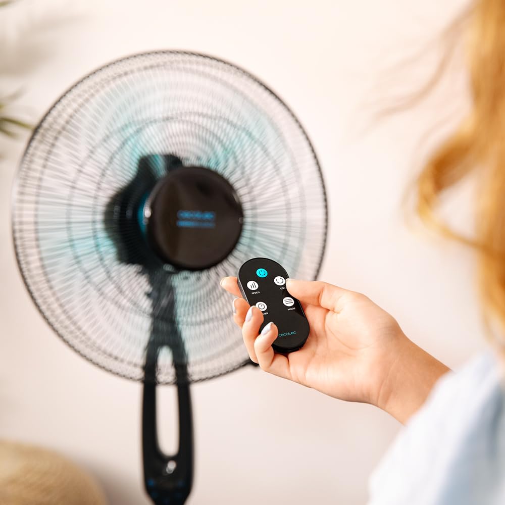 Cecotec Ventilateur sur Pied EnergySilence 560 Max Smart, 45 W, Diamètre 30 cm, 5 Pales, Contrôle Facile et Tactile, 3 Vitesses et Minuterie jusqu'à 12 Heures, Oscillation Automatique à 80º