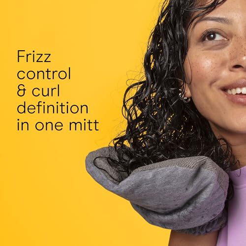 Image of Conair Curl Care Essentials Kit, Brush for Loose Curls, Mitt, & 4 Clips | Complete curly hair care kit: detangling brush, microfiber drying mitt, styling root clips, ideal for curl care beginners.
