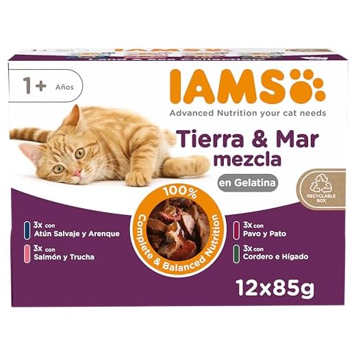 IAMS Delights Land & Sea Collection Alimento húmedo en gelentina - para gatos adultos con diversos sabores a carne y pescado, 12 x 85g