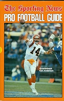 Paperback The Sporting News Pro Football Guide 1982 Book
