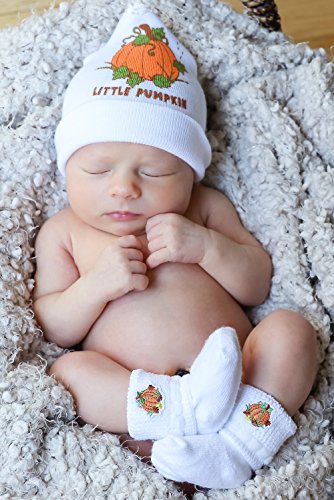 Nurses Choice Little Pumpkin Newborn Baby Hospital Hat & Sock Set3
