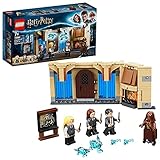 Das vollständige Modell ist 7 cm hoch, 19 cm lang und 6 cm tief, wenn alle Segmente miteinander verbunden sind. Die verschiedenen Segmente lassen sich in unterschiedlichen Konfigurationen anordnen und verbinden, um Spielmöglichkeiten zu bieten