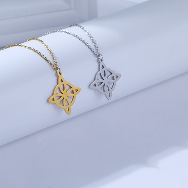 Nudo Celta URONE Collar De Plata De Ley 925 Con Concha De Abulón