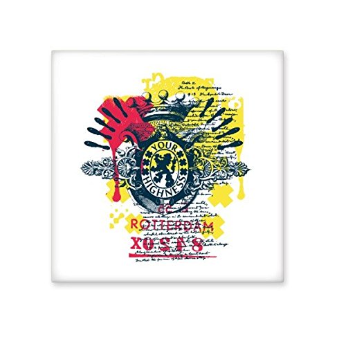 Illustration céramique Lion Couronne Rouge Jaune Noir motif artistique unique