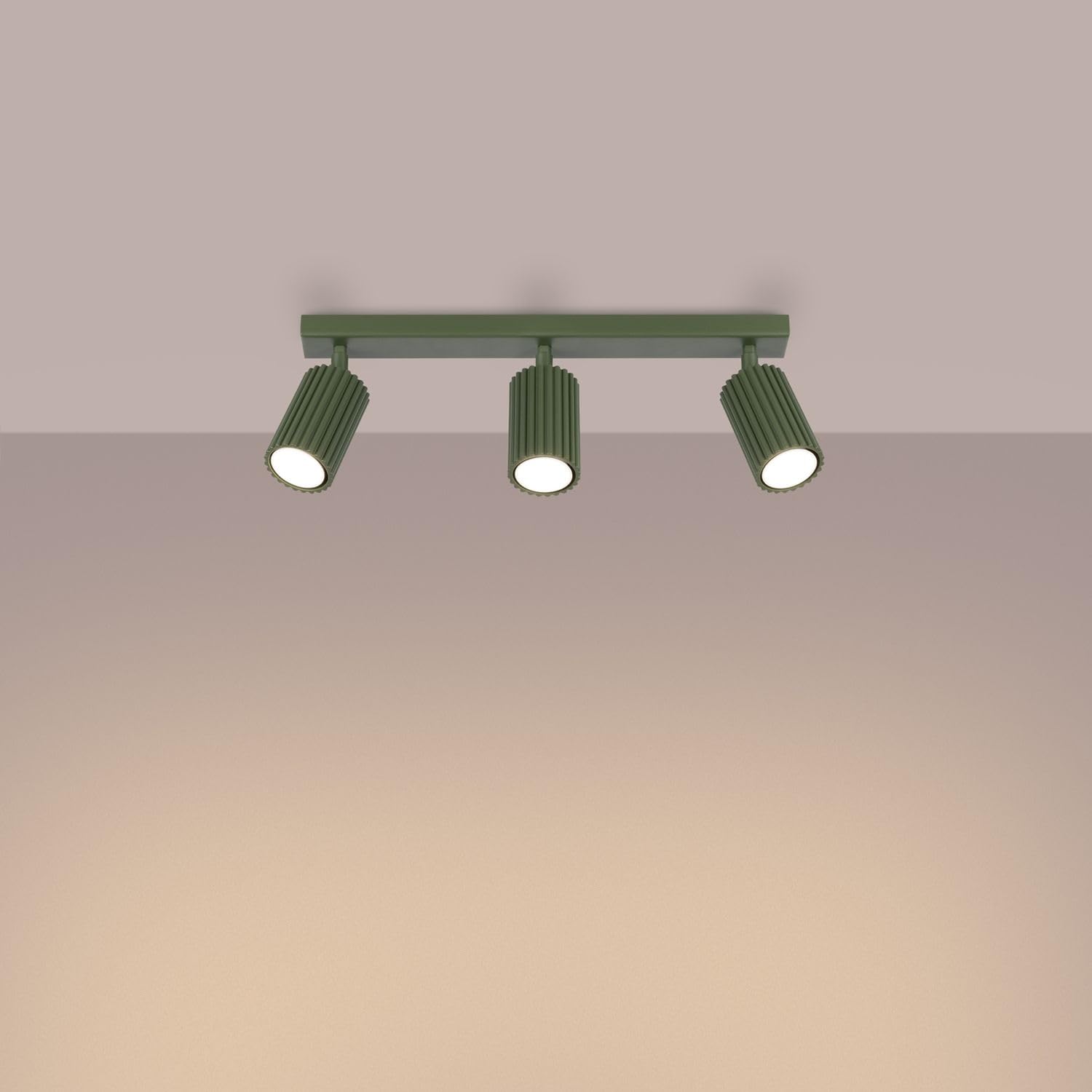 Licht-Erlebnisse Deckenstrahler Balken 3-flammig Grün Aluminium flexibel Wohnzimmer Schlafzimmer Küche L:45 cm Spotleuchte Decke Deckenspot GU10 Esszimmer