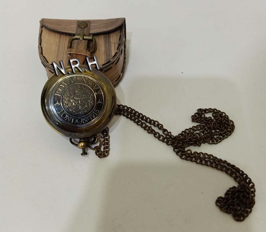 Brújula personalizada de latón con grabado miniatura 3